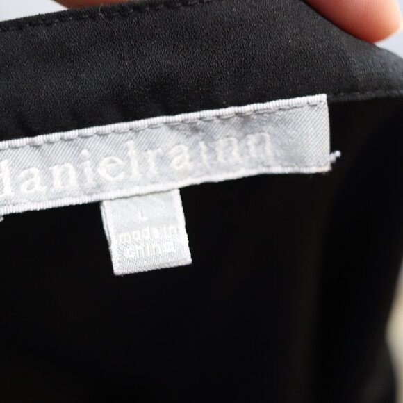 Daniel Rainn Black Cap Sleeve Button And Eyelet Blouse LG - Picture 10 of 12